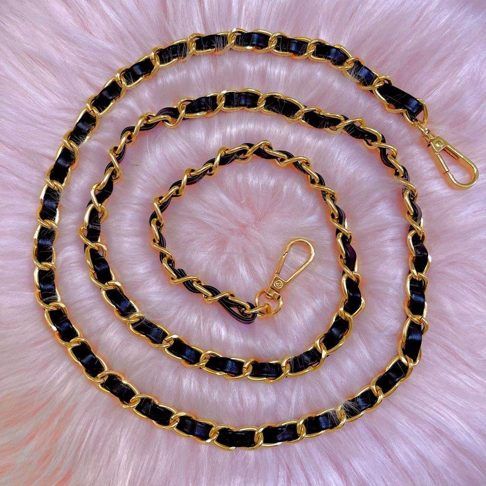 crossbody strap, shoulder bag strap.